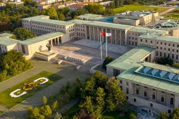 TBMM Genel Kurulu’nda yeni haftanın gündemi yoğun: Çok sayıda alanda düzenleme görüşülecek