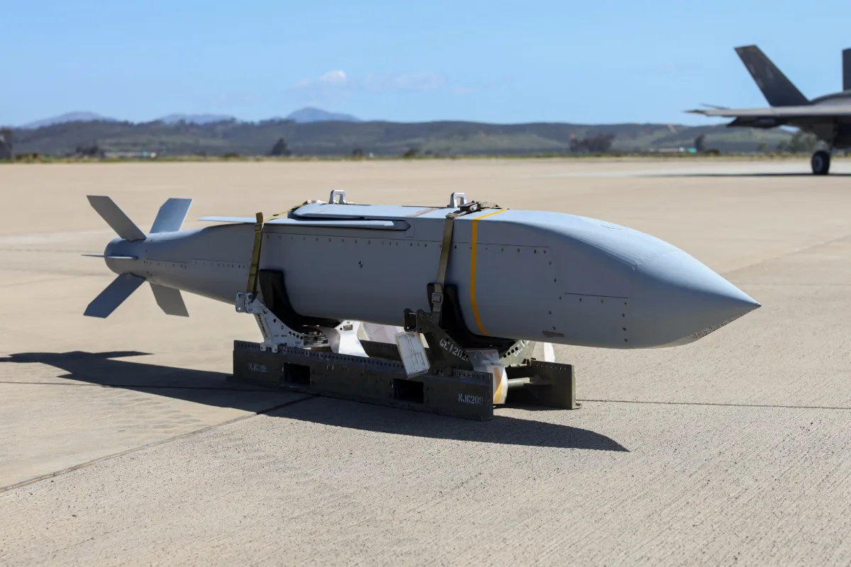 Yunanistan’ın JSOW Füzeleri Raytheon Tarafından Bakıma Alınıyor